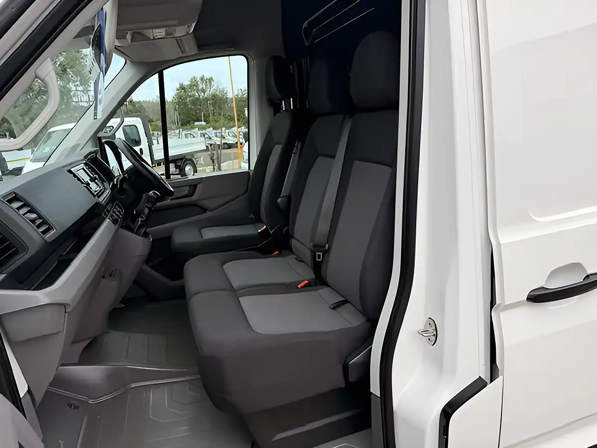 Used 2023 Volkswagen Crafter Trendline CR35 Lwb High Roof White - Interior and Exterior details 11