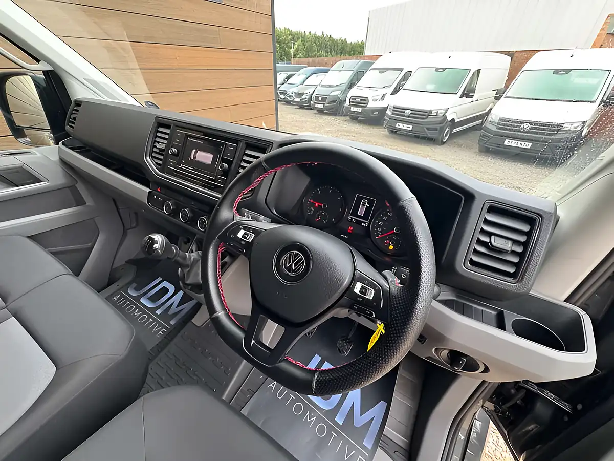 Used 2023 Volkswagen Crafter Trendline Grey - Interior and Exterior details 15