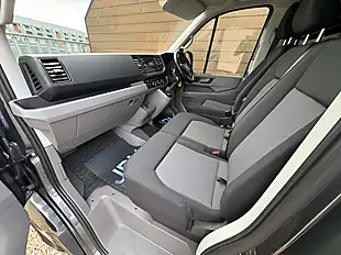 Used 2023 Volkswagen Crafter Trendline Grey - Interior and Exterior details 19