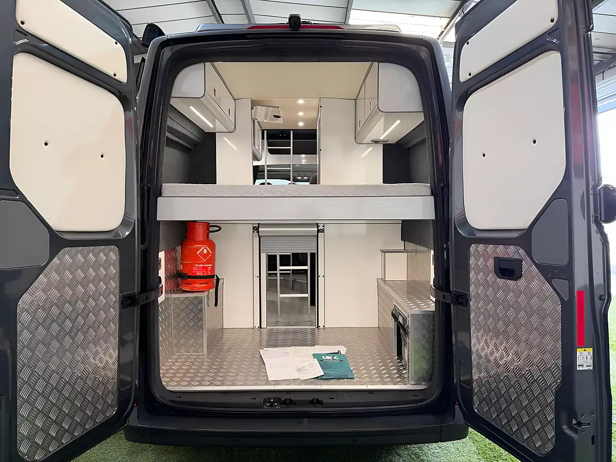Used 2023 Volkswagen Crafter Trendline Grey - Interior and Exterior details 7