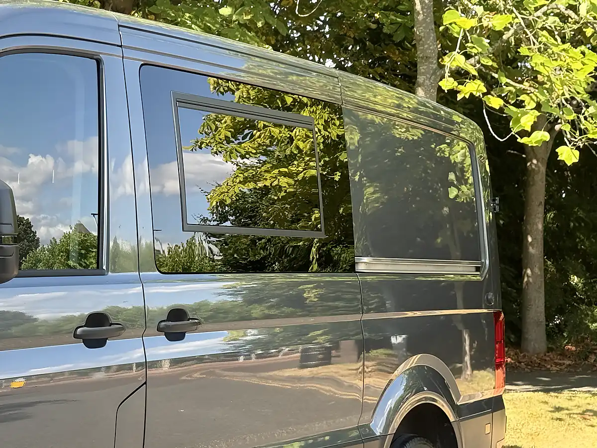 Used 2023 Volkswagen Crafter Trendline Grey - Interior and Exterior details 2