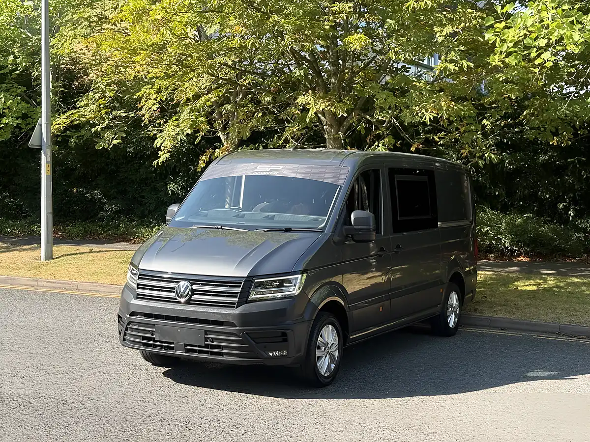 Used 2023 Volkswagen Crafter Trendline Grey - Interior and Exterior details 9