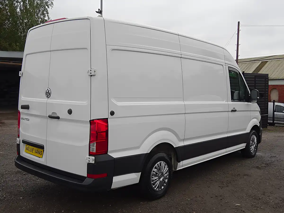 Used 2023 Volkswagen Crafter Trendline Mwb White - Interior and Exterior details 12