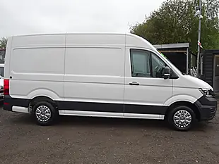 Used 2023 Volkswagen Crafter Trendline Mwb White - Interior and Exterior details 18