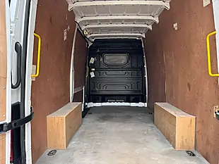Used 2023 Volkswagen Crafter Trendline White - Interior and Exterior details 10