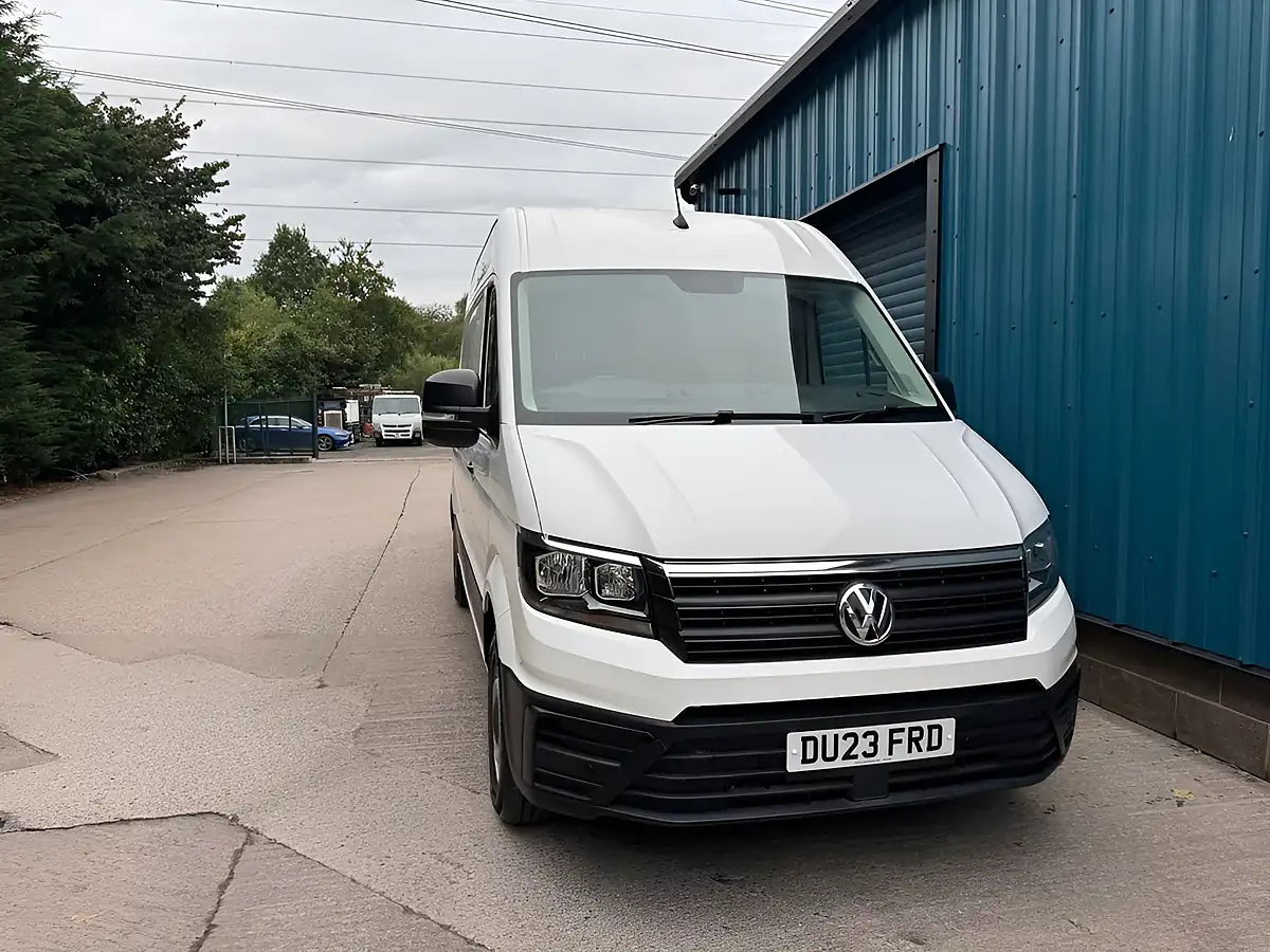 Used 2023 Volkswagen Crafter Trendline White - Interior and Exterior details 2