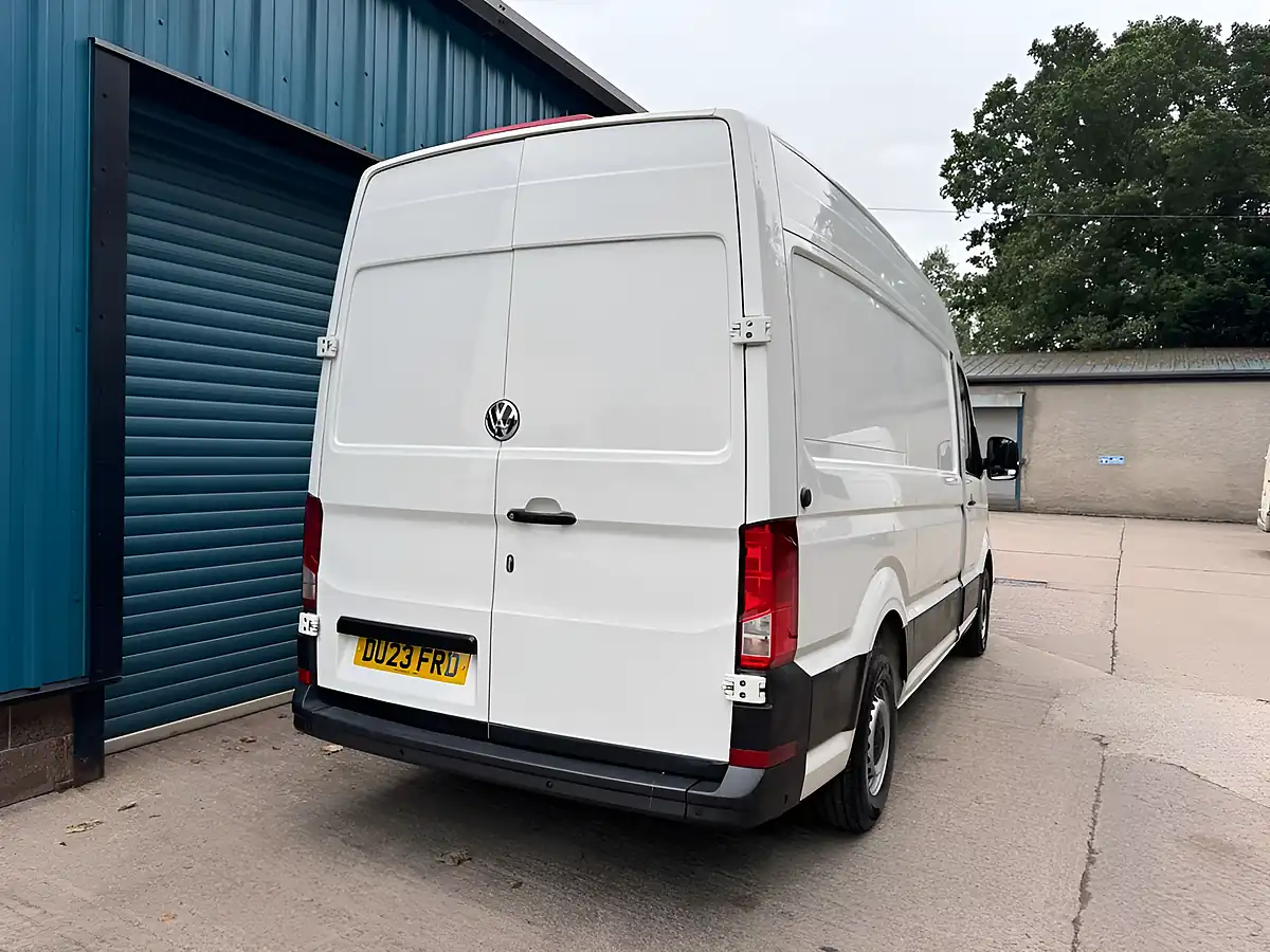 Used 2023 Volkswagen Crafter Trendline White - Interior and Exterior details 6