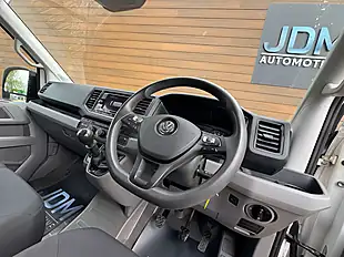 Used 2023 Volkswagen Crafter Trendline White - Interior and Exterior details 16