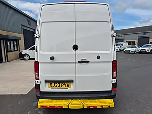 Used 2023 Volkswagen Crafter Trendline White - Interior and Exterior details 10