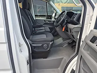 Used 2023 Volkswagen Crafter Trendline White - Interior and Exterior details 2