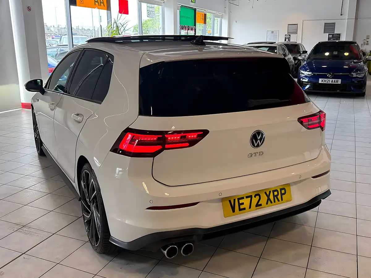 Used 2023 Volkswagen Golf Gtd White - Interior and Exterior details 8