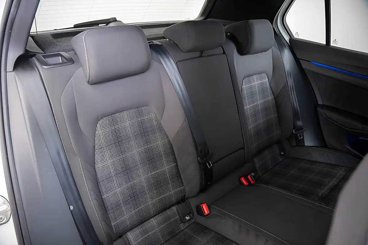 Used 2023 Volkswagen Golf Gtd White - Interior and Exterior details 3