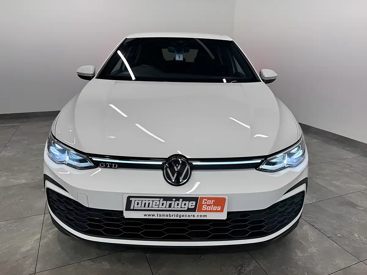 Used 2023 Volkswagen Golf Gtd White - Interior and Exterior details 3