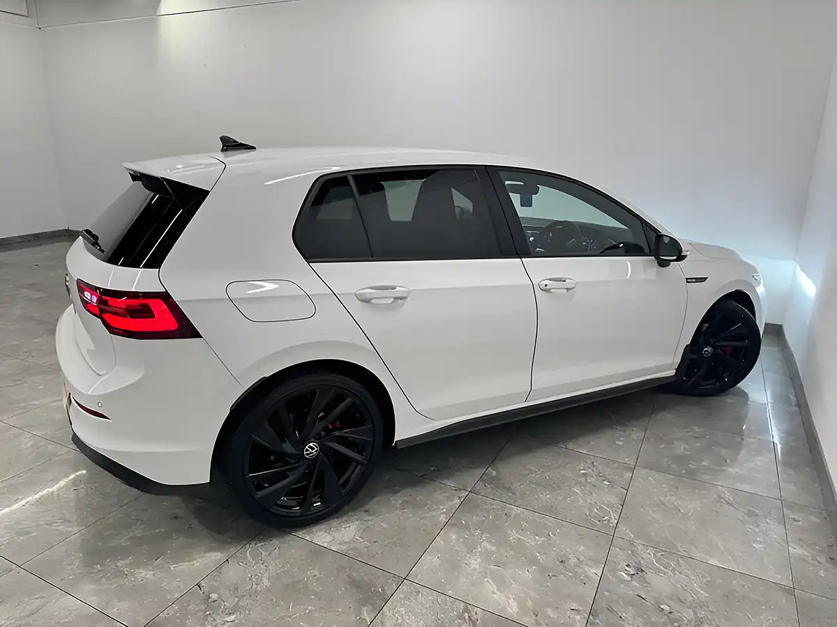 Used 2023 Volkswagen Golf Gtd White - Interior and Exterior details 8