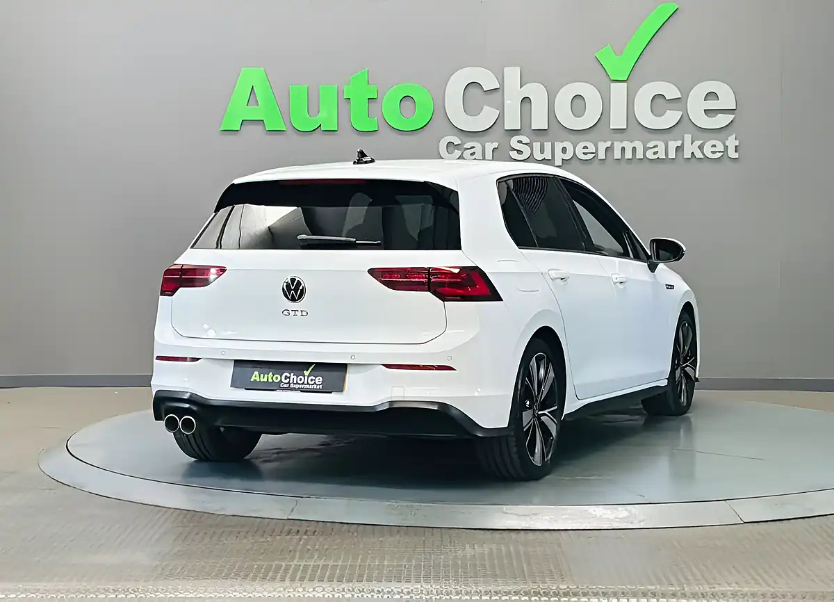 Used 2023 Volkswagen Golf Gtd White - Interior and Exterior details 13