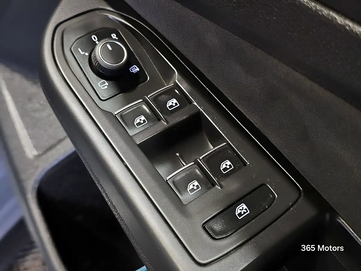 Used 2023 Volkswagen Golf GTI Moonstone Grey - Interior and Exterior details 19