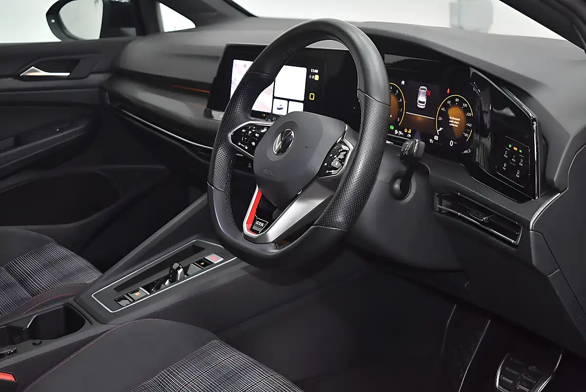 Used 2023 Volkswagen Golf GTI White - Interior and Exterior details 18
