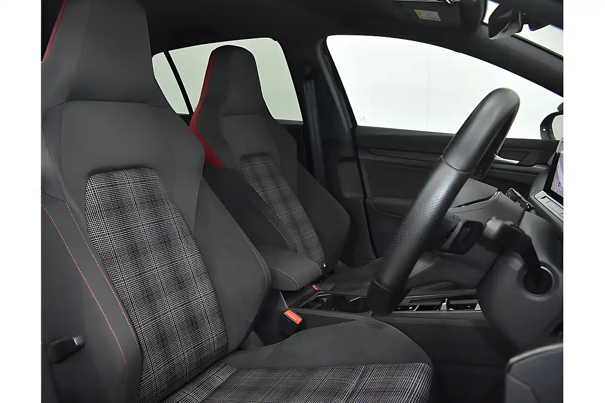 Used 2023 Volkswagen Golf GTI White - Interior and Exterior details 20