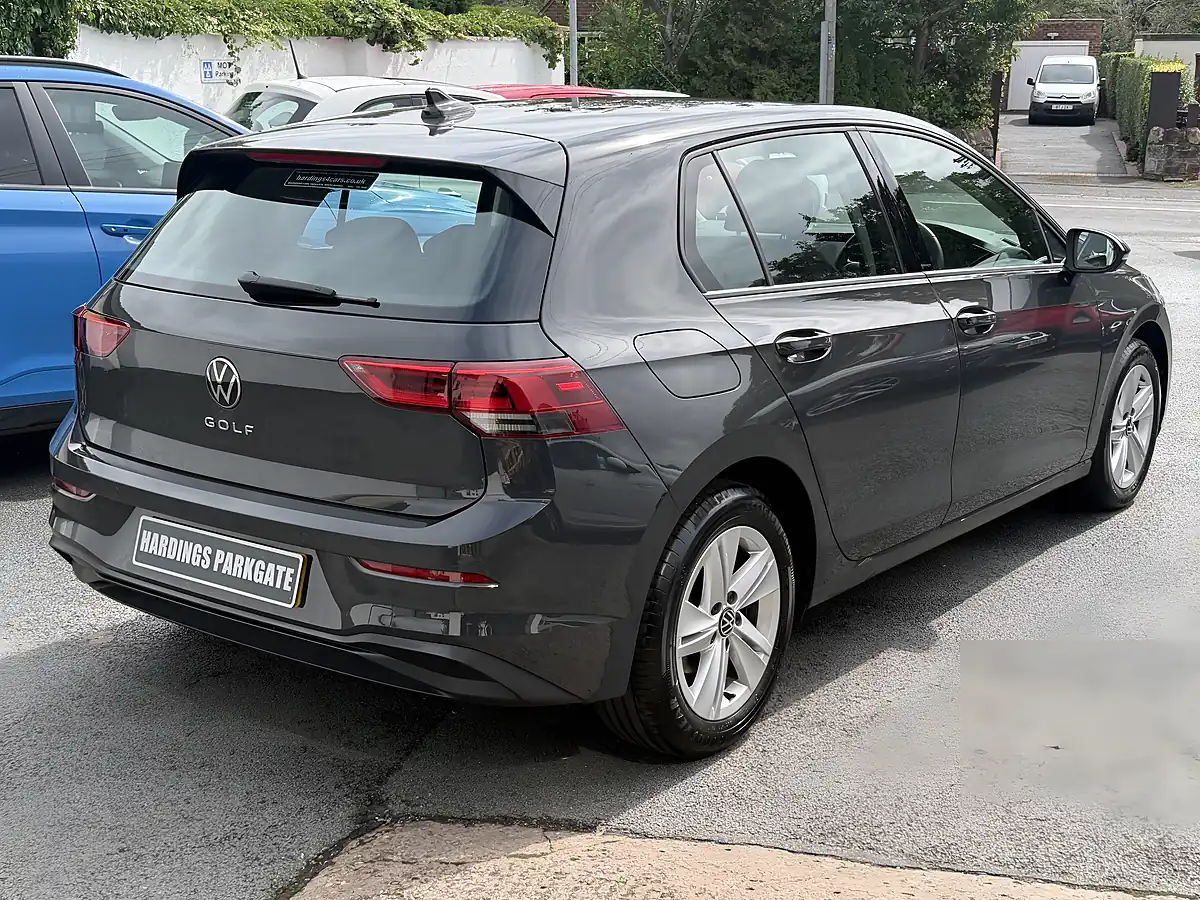 Used 2023 Volkswagen Golf Life Urano Grey - Interior and Exterior details 13