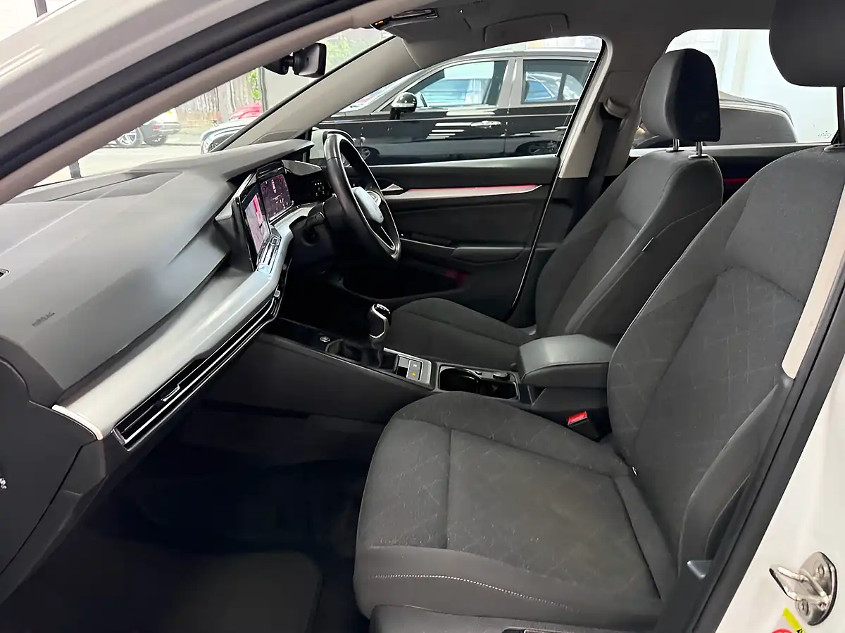 Used 2023 Volkswagen Golf Life White - Interior and Exterior details 13