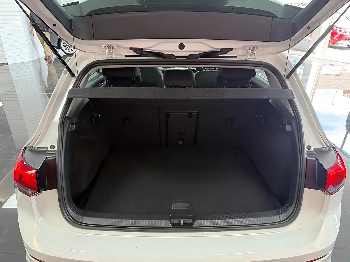 Used 2023 Volkswagen Golf Life White - Interior and Exterior details 9