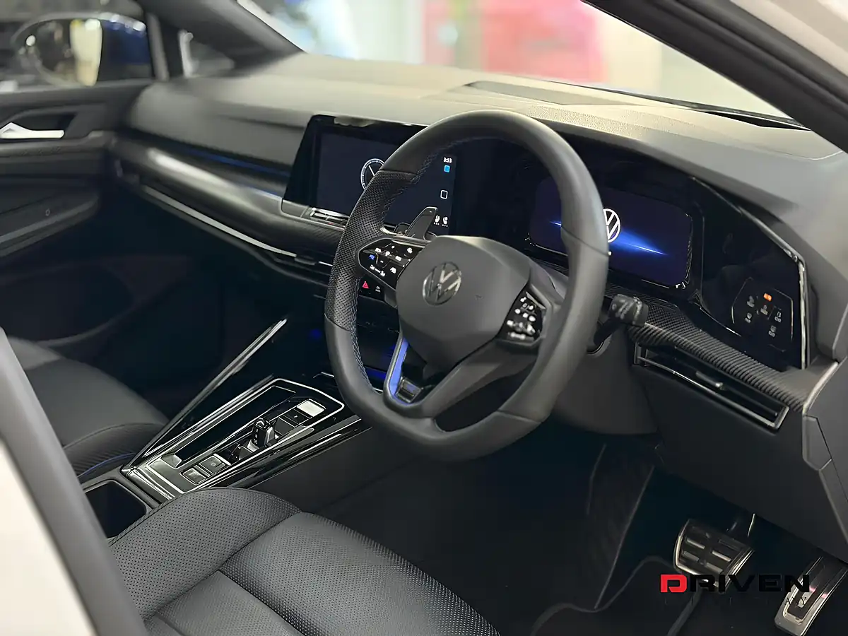 Used 2023 Volkswagen Golf R 20 Years White - Interior and Exterior details 11