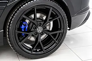 Used 2023 Volkswagen Golf R Black - Interior and Exterior details 12