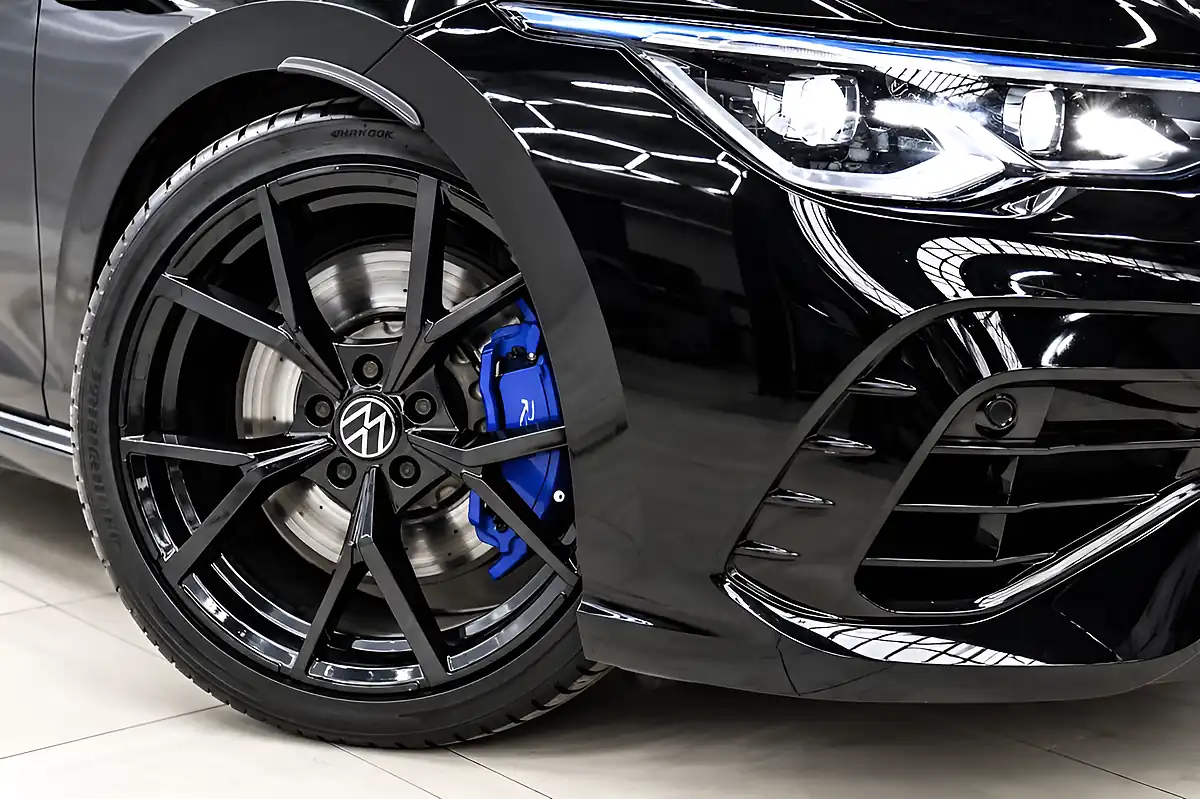 Used 2023 Volkswagen Golf R Black - Interior and Exterior details 2
