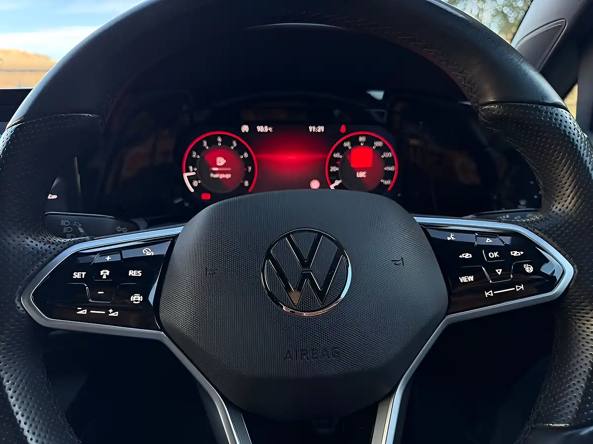 Used 2023 Volkswagen Golf R-Line Black - Interior and Exterior details 14