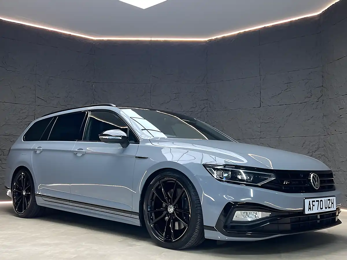 Used 2023 Volkswagen Golf R-Line Grey - Interior and Exterior details 3