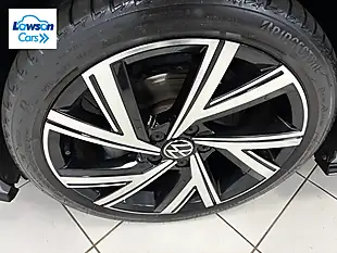 Used 2023 Volkswagen Golf R-Line Moonstone Grey - Interior and Exterior details 9