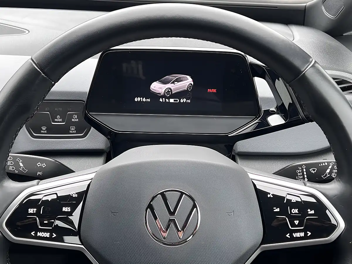Used 2023 Volkswagen ID.3 Life Manganese Grey Metallic - Interior and Exterior details 11
