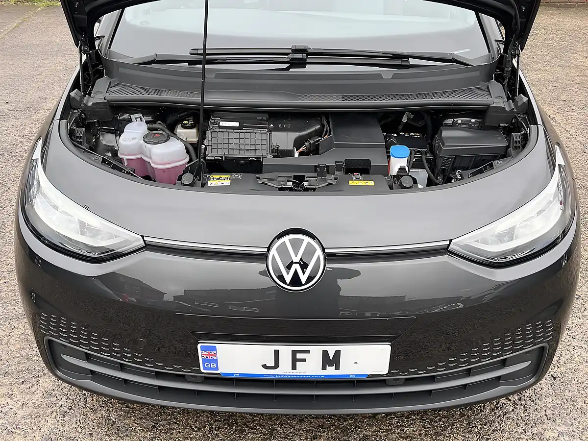 Used 2023 Volkswagen ID.3 Life Manganese Grey Metallic - Interior and Exterior details 20
