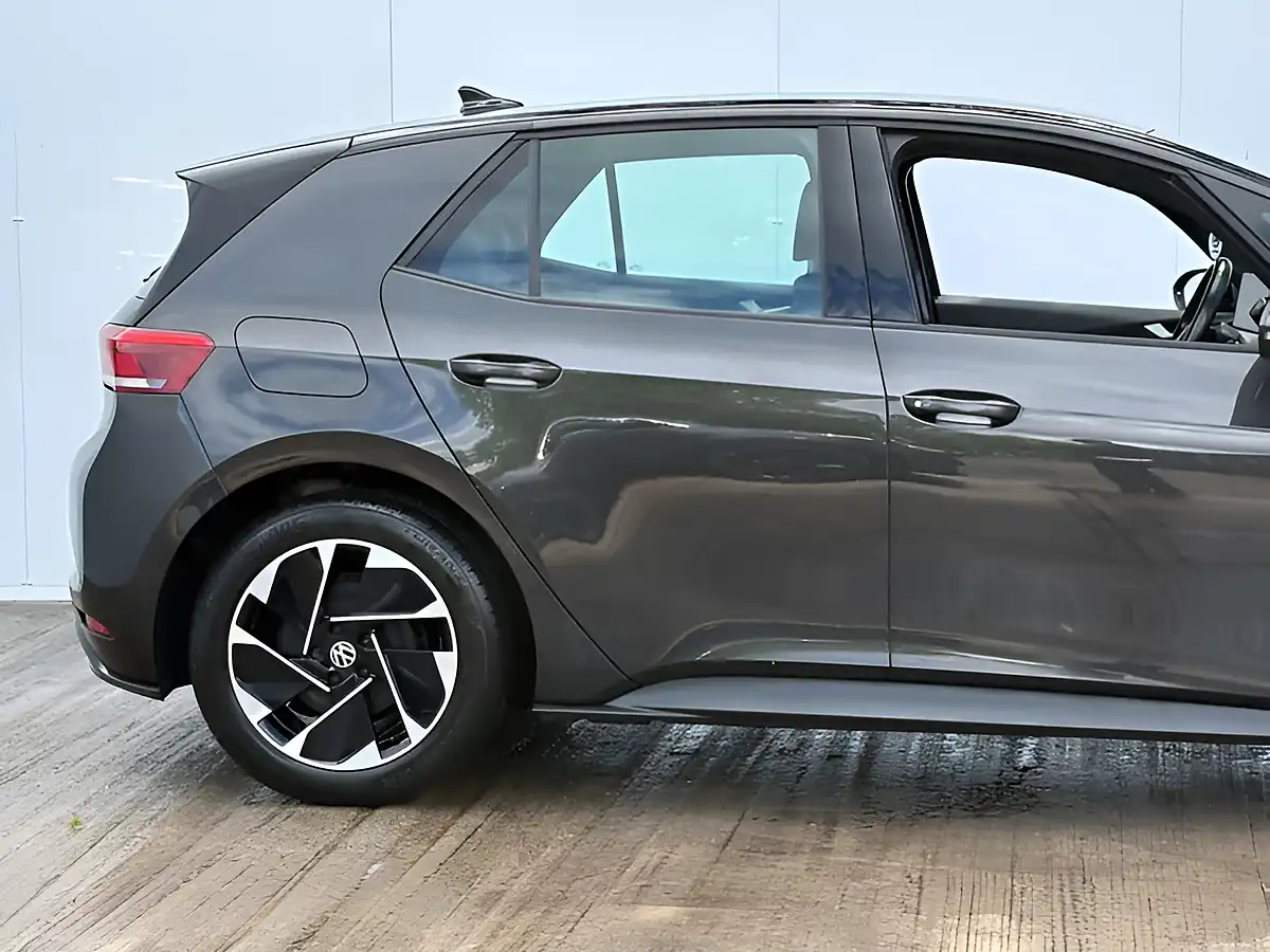 Used 2023 Volkswagen ID.3 Life Moonstone Grey With Black Roof - Interior and Exterior details 12
