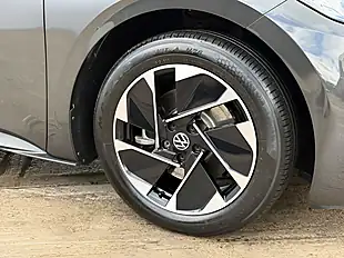 Used 2023 Volkswagen ID.3 Life Moonstone Grey With Black Roof - Interior and Exterior details 4