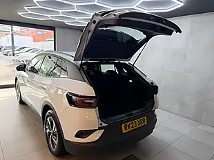 Used 2023 Volkswagen Id.4 Life White - Interior and Exterior details 5