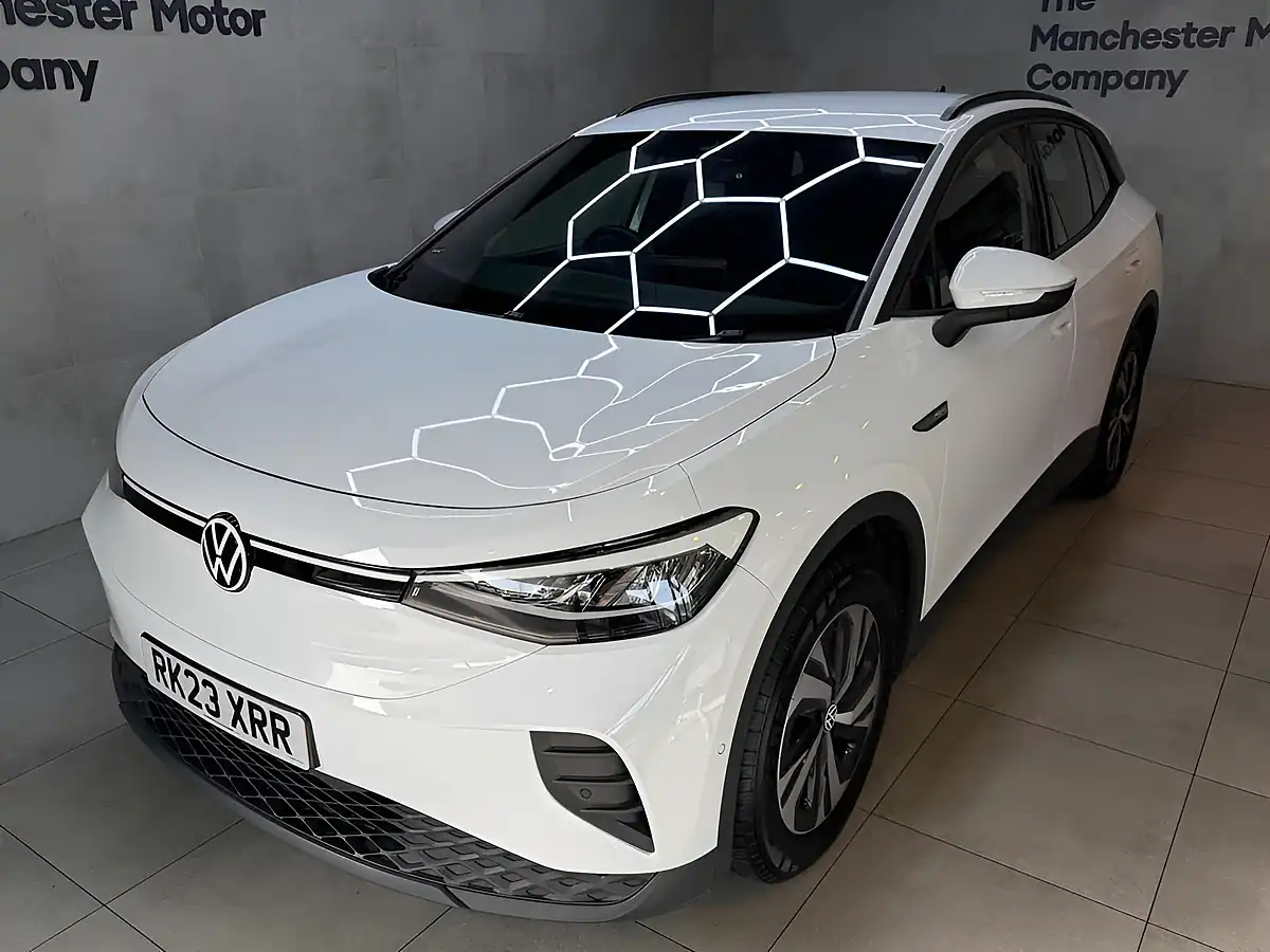 Used 2023 Volkswagen Id.4 Life White - Interior and Exterior details 6