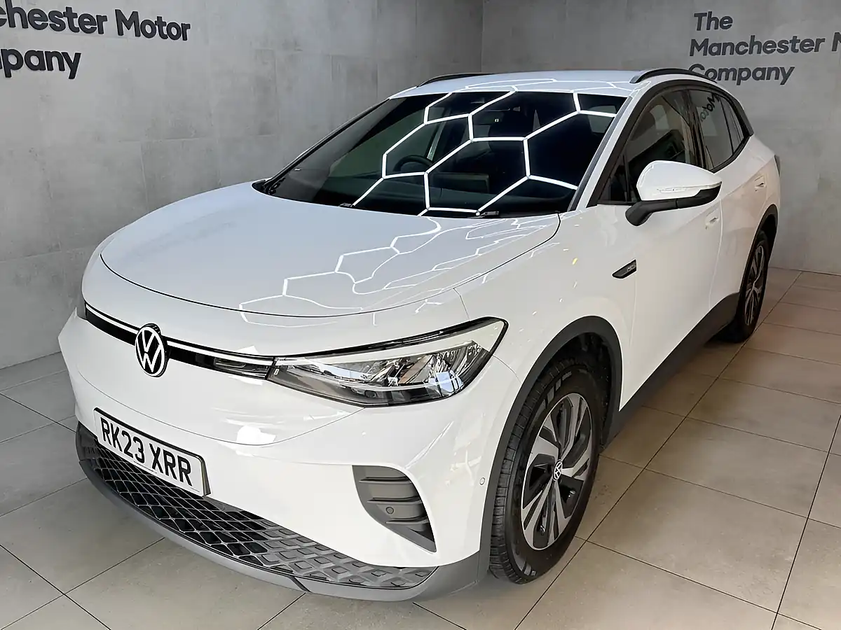 Used 2023 Volkswagen Id.4 Life White - Interior and Exterior details 7