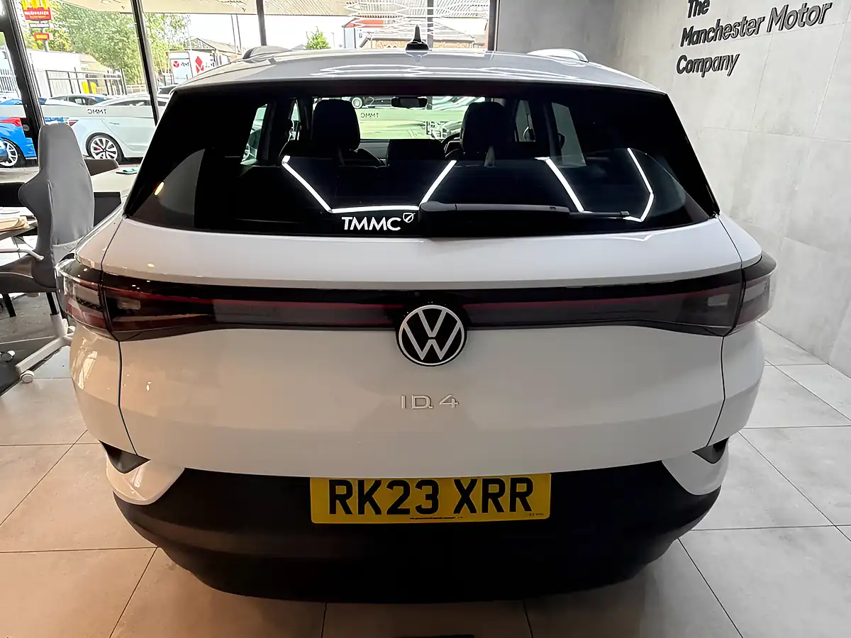 Used 2023 Volkswagen Id.4 Life White - Interior and Exterior details 9