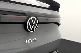 Used 2023 Volkswagen Id.5 Pro Style Grey - Interior and Exterior details 18