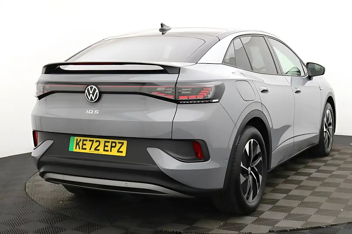 Used 2023 Volkswagen Id.5 Pro Style Grey - Interior and Exterior details 4