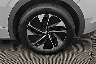 Used 2023 Volkswagen Id.5 Style Grey - Interior and Exterior details 20