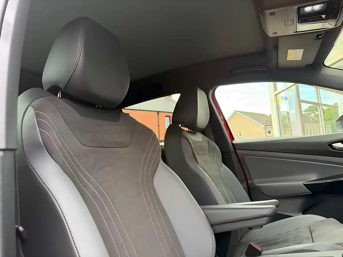 Used 2023 Volkswagen ID.5 Tech Red - Interior and Exterior details 12