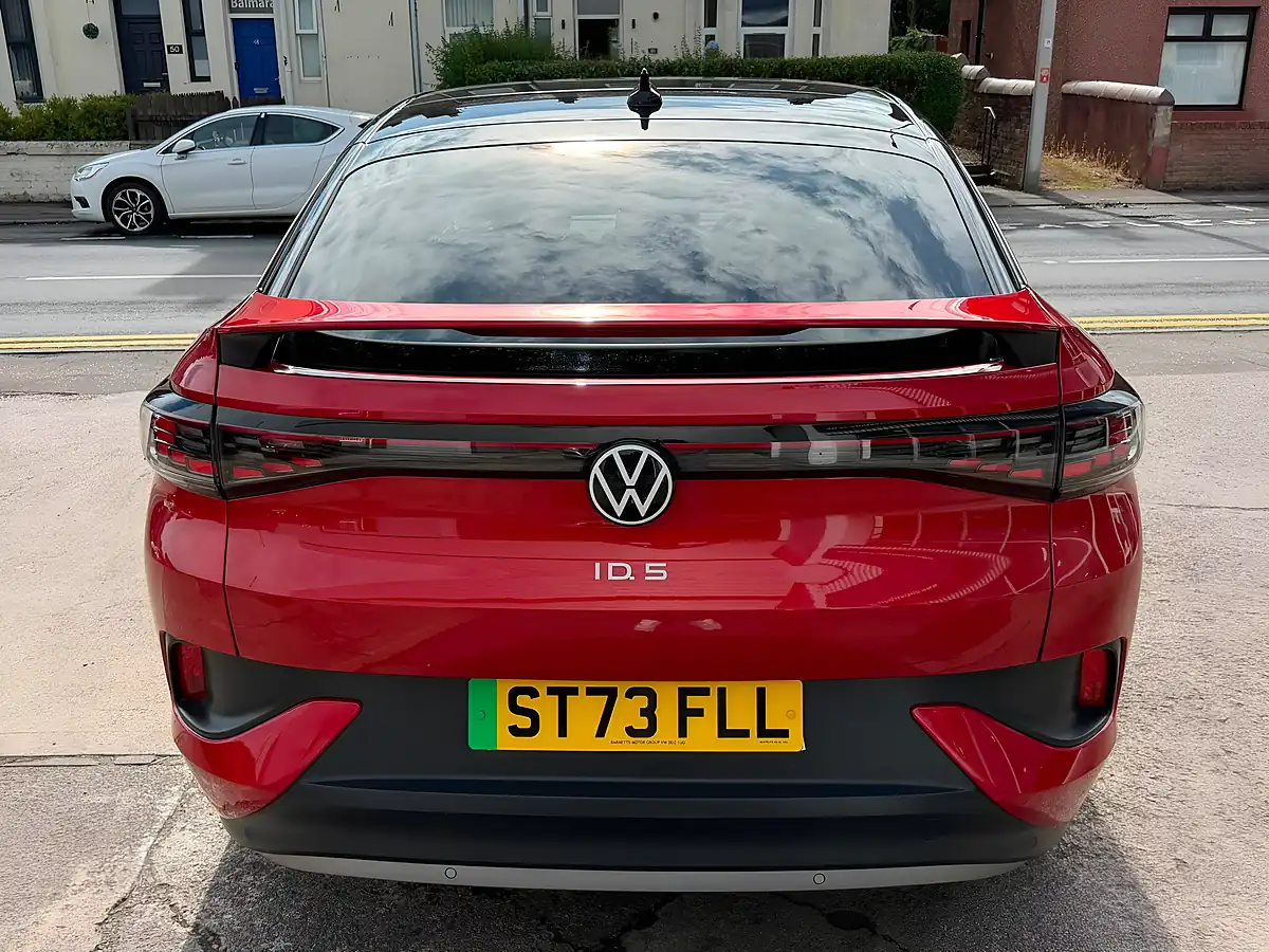 Used 2023 Volkswagen ID.5 Tech Red - Interior and Exterior details 9