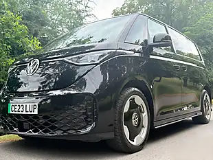Used 2023 Volkswagen Id. Buzz Pro Commerce Plus Black - Interior and Exterior details 20