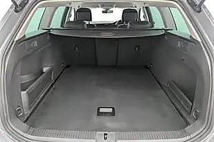 Used 2023 Volkswagen Passat Gte Grey - Interior and Exterior details 19