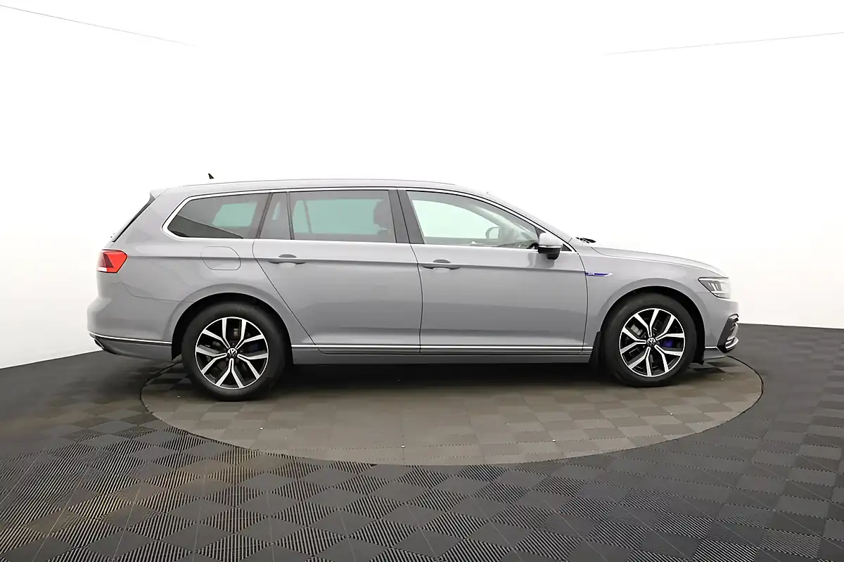 Used 2023 Volkswagen Passat Gte Grey - Interior and Exterior details 2
