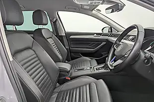 Used 2023 Volkswagen Passat Gte Grey - Interior and Exterior details 3