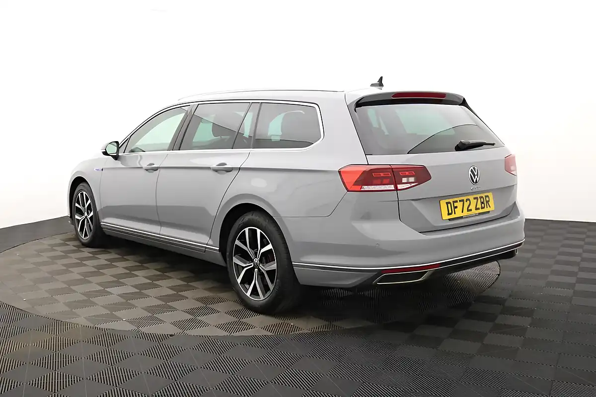 Used 2023 Volkswagen Passat Gte Grey - Interior and Exterior details 6