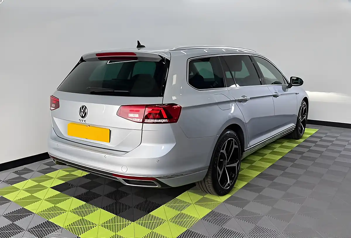 Used 2023 Volkswagen Passat Gte Silver - Interior and Exterior details 2